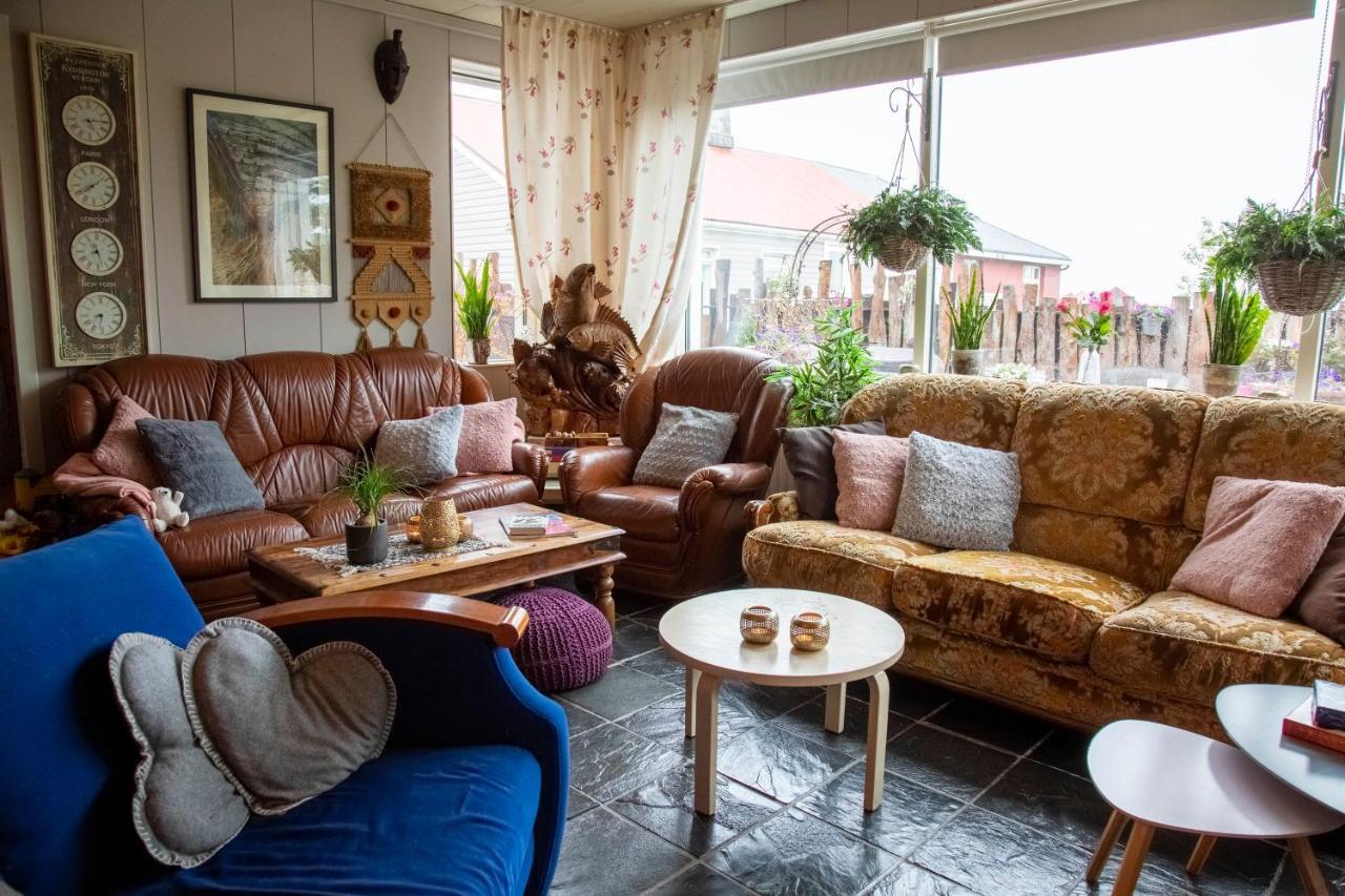 Private And Peaceful One Bedroom Apartments ボルガルネース エクステリア 写真